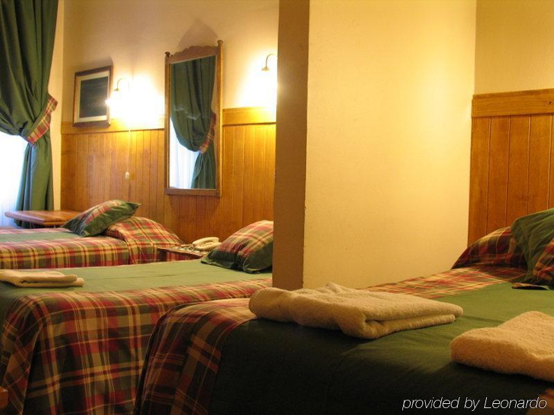 פואנטה ארנס Hotel Plaza מראה חיצוני תמונה
