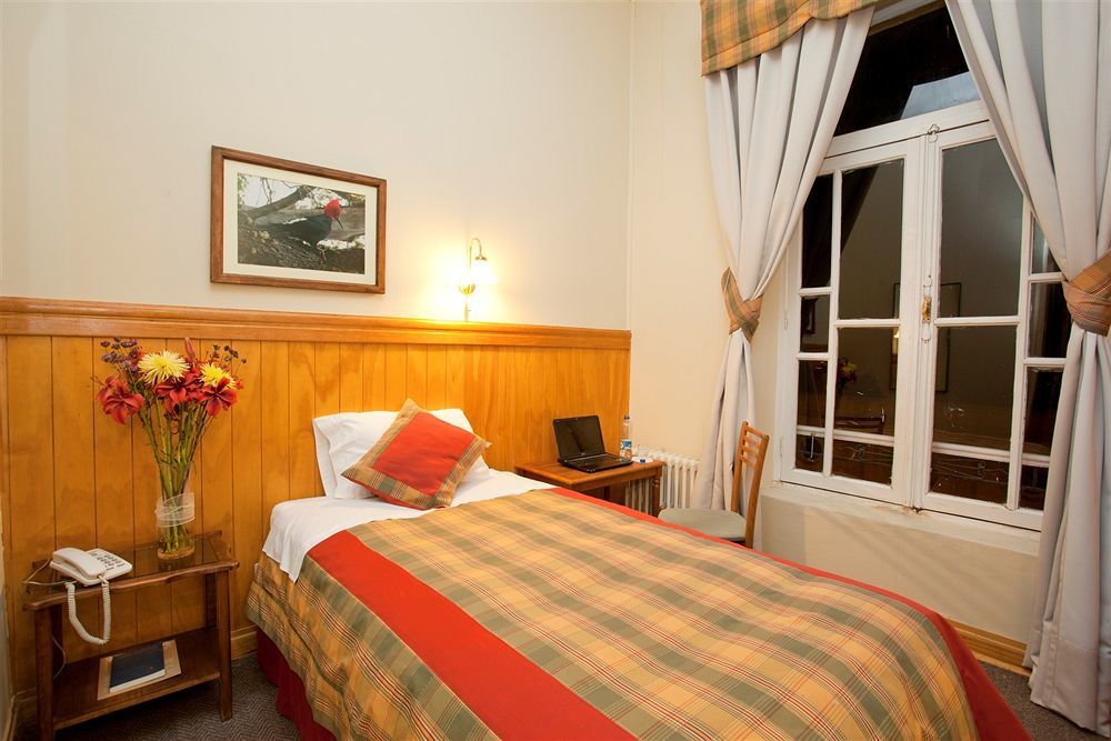 פואנטה ארנס Hotel Plaza מראה חיצוני תמונה