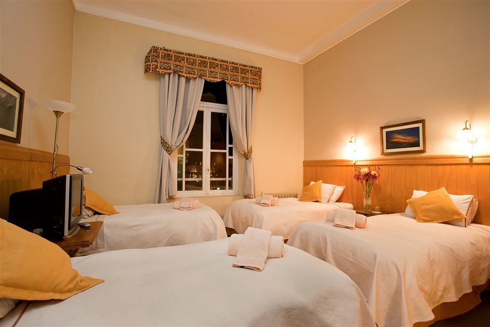 פואנטה ארנס Hotel Plaza מראה חיצוני תמונה